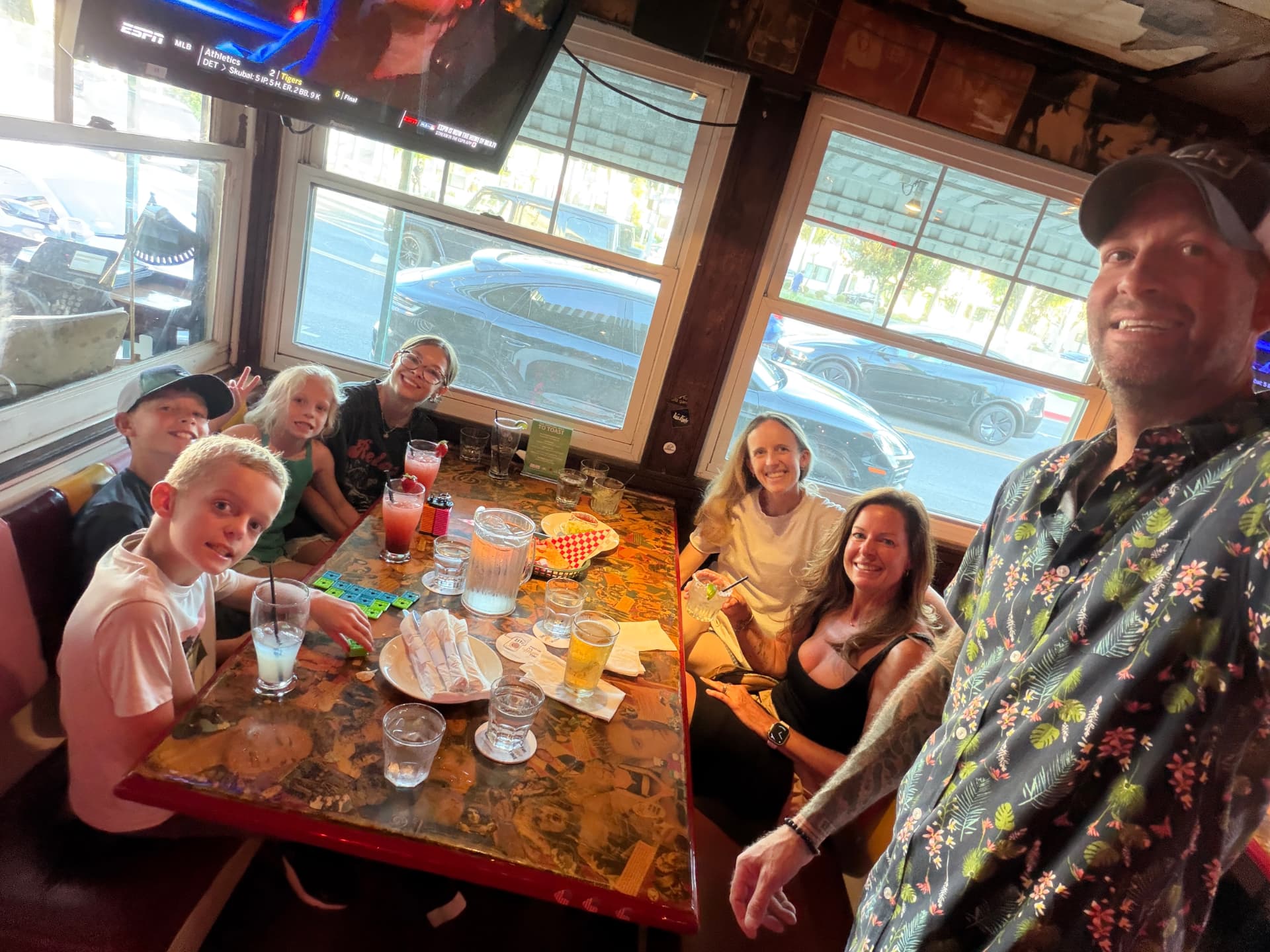 Our family dining out, photo 6